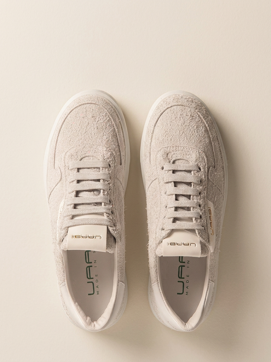 Sneaker EERSTE W21 en piel vuelta blanco roto, vista cenital