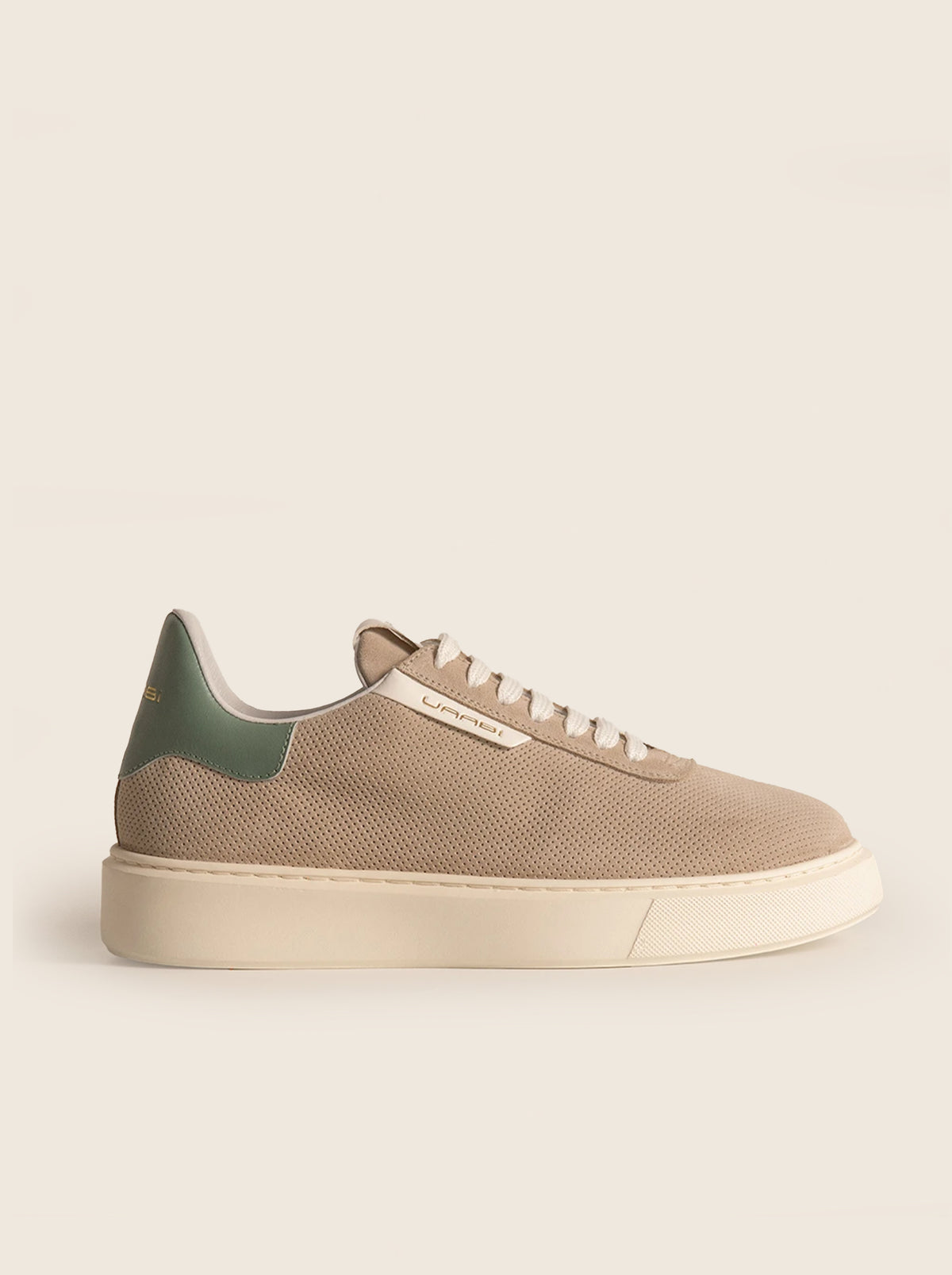 Sneaker GLAAD G1 en beige y verde, vista lateral